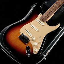 Fender American Deluxe Stratocaster 3 Color Sunburst Used Electric Guitar 2000