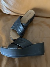 Pantolette Inouvo Gr. 38 schwarz
