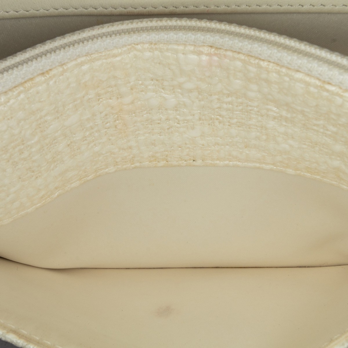 Chanel CC Coated Tweed Wallet On Chain Pre-Loved Crossbody Bag Beige View 6
