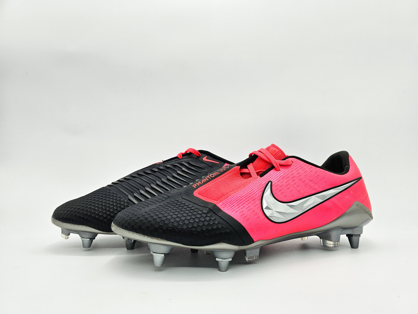 nike phantom venom elite pink
