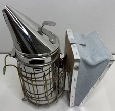 Harvest Lane Honey Standard SMK3-101 Beekeeping Smoker New With Box