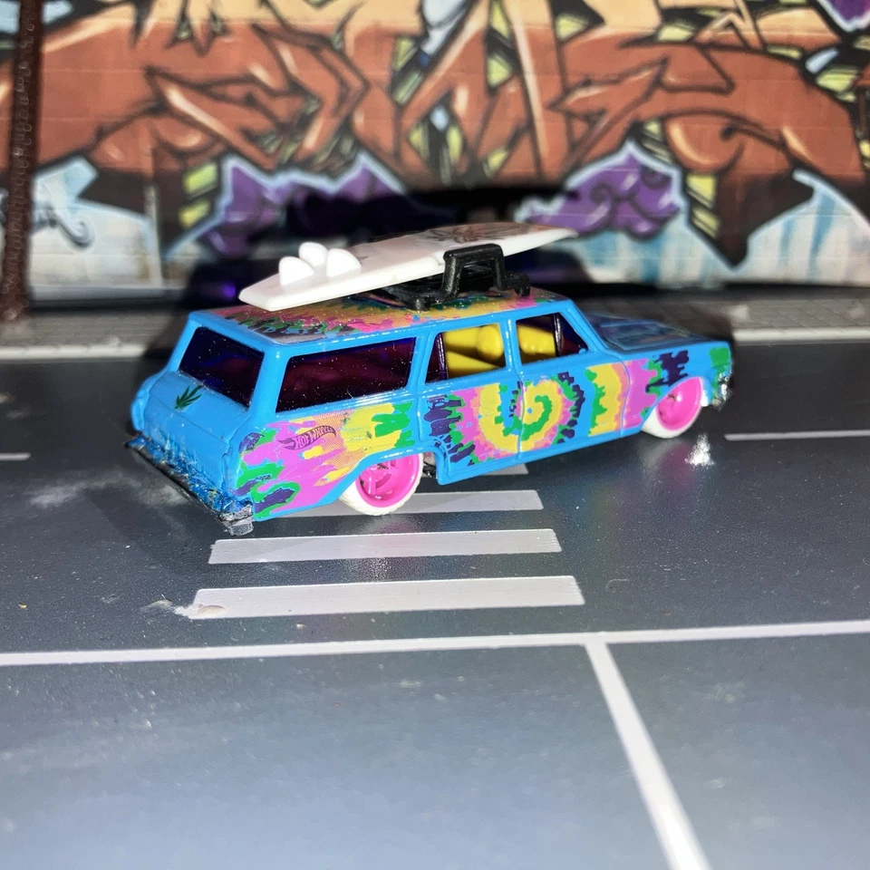 “71 Chevy nova Wagon “Smoke &Fly” W/S Real Riders Removable Surfboard Adult Own - Image 4 of 4