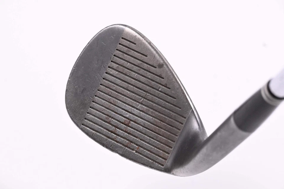 Cleveland 588 Tour Action Gap Wedge / 51 Degree / Wedge Flex Dynamic Gold Shaft - Image 2 of 4