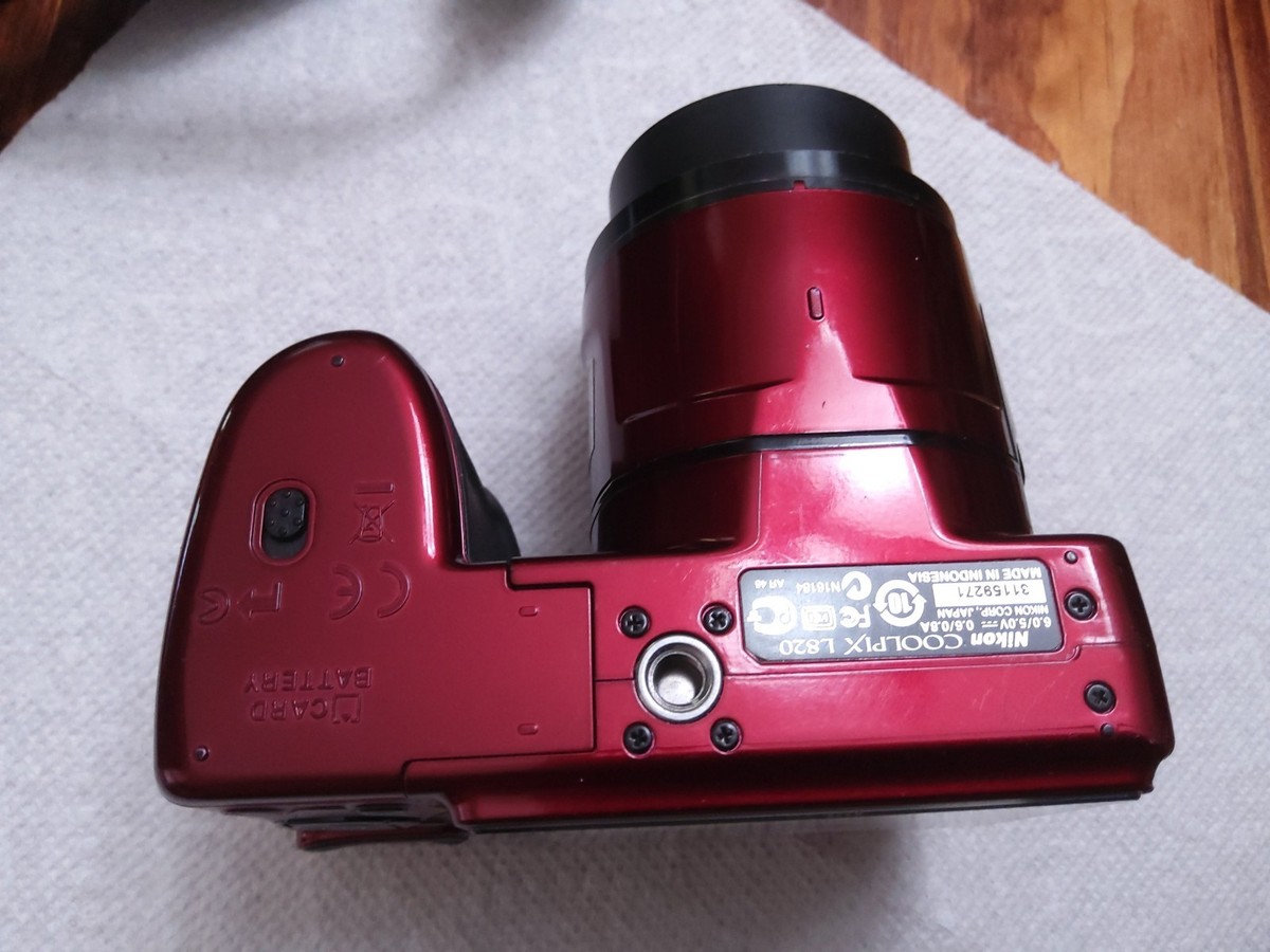 Nikon COOLPIX L820 16.0MP 30x Digital Camera - Red (PARTS/REPAIR