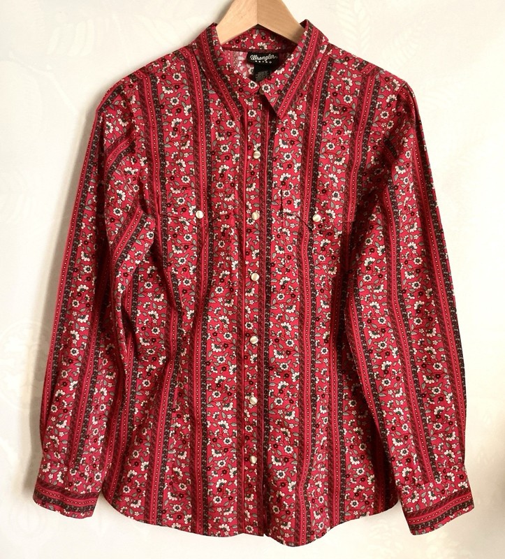 VTG 70s WRENGLER RETRO Women’s 100% Cotton Floral Western Shirt Sz Med NWOT