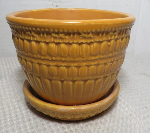 Vintage McCoy Burnt Orange Pottery Beaded Flower Pot Attached Offset Saucer 5"