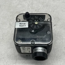 Krom Schroder DG50HT Air Gas Pressure Switch 1-20WC 110/240VAC 84447922