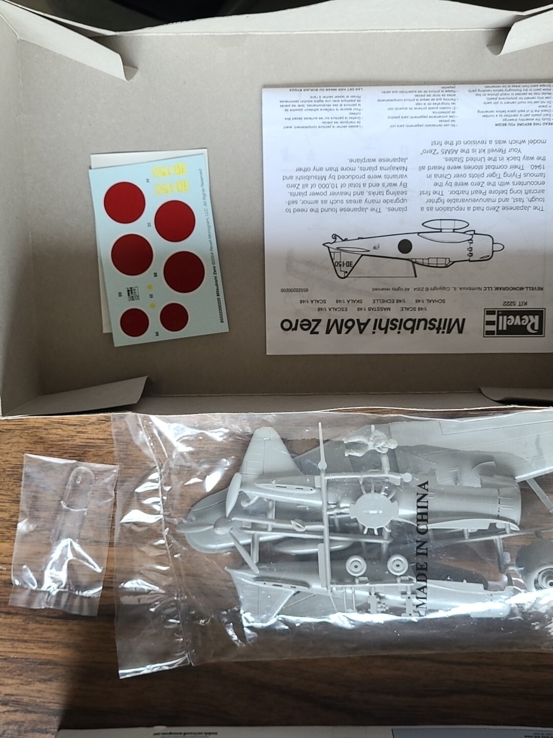 Revell 85-5222 Mitsubishi Zero Model Kit  ~Sealed Parts~