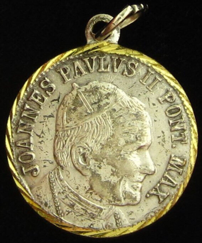 Vintage Pope John Paul II Medal Our Lady of Czestochowa Black Madonna