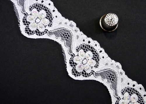 White Sequin Beaded Chantilly Lace Scallop Lingerie M387 - Picture 6 of 6