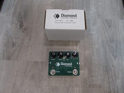 Diamond Tremolo Pedal