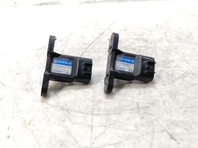 2009 Yamaha VStar 1300 XVS1300 MAP Mass Air Flow Pressure Sensor Pair