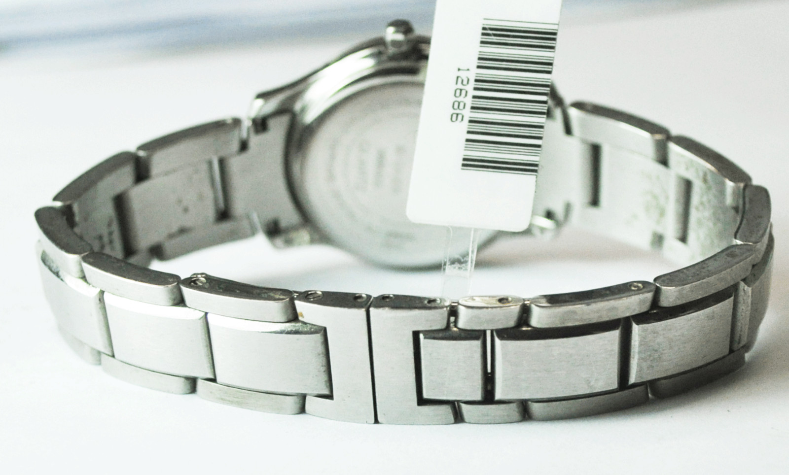 Women's Movado Factory Diamond Bezel 92 G4 825 24mm Stainless Museum Wristwatch image 3