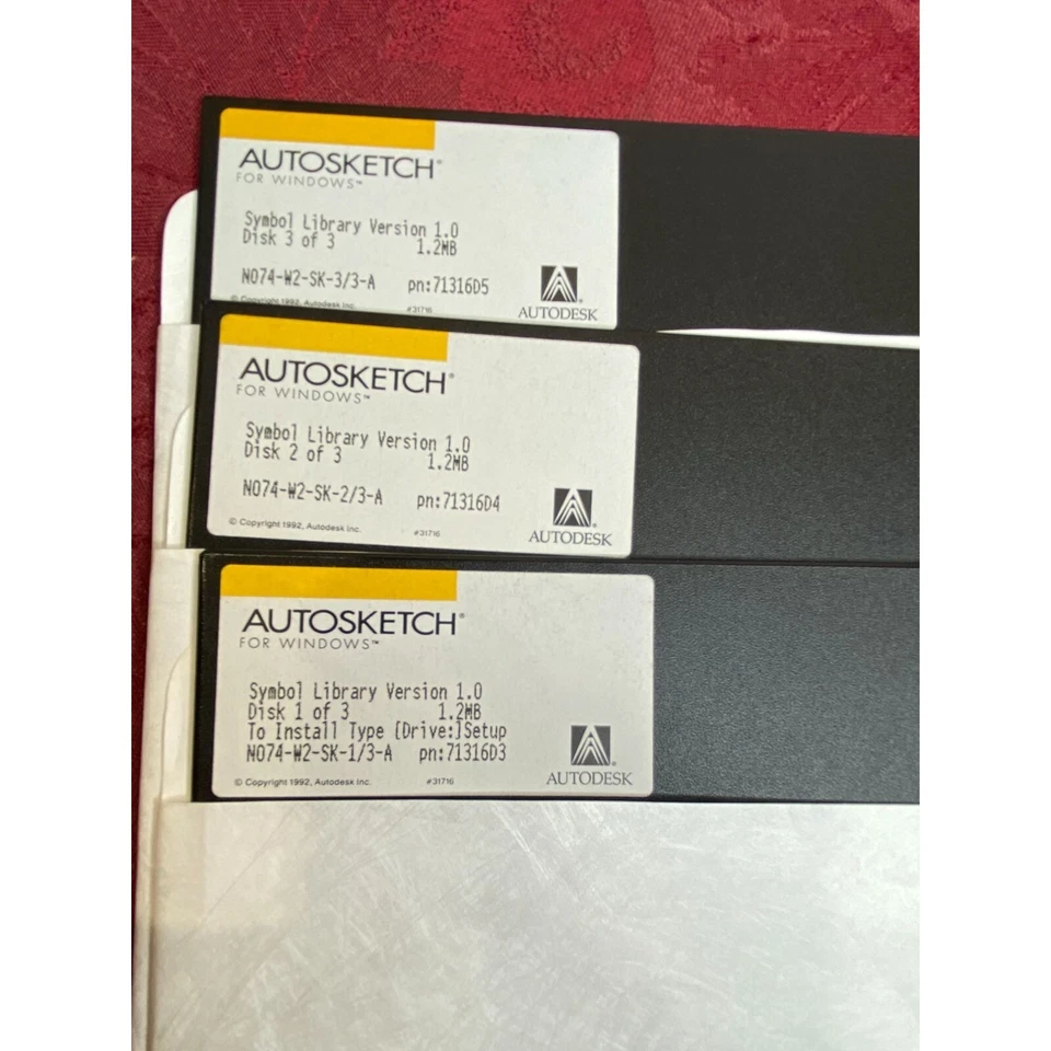 Autodesk AutoSketch For Windows 3.0 Complete Set With Manuals & Floppy Disks - Image 2 of 4