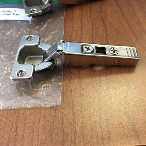 3 Blum 71T9550 95 Degree Clip Top Hinge for Thick Door Self-Close Full Overlay - Picture 3 of 8