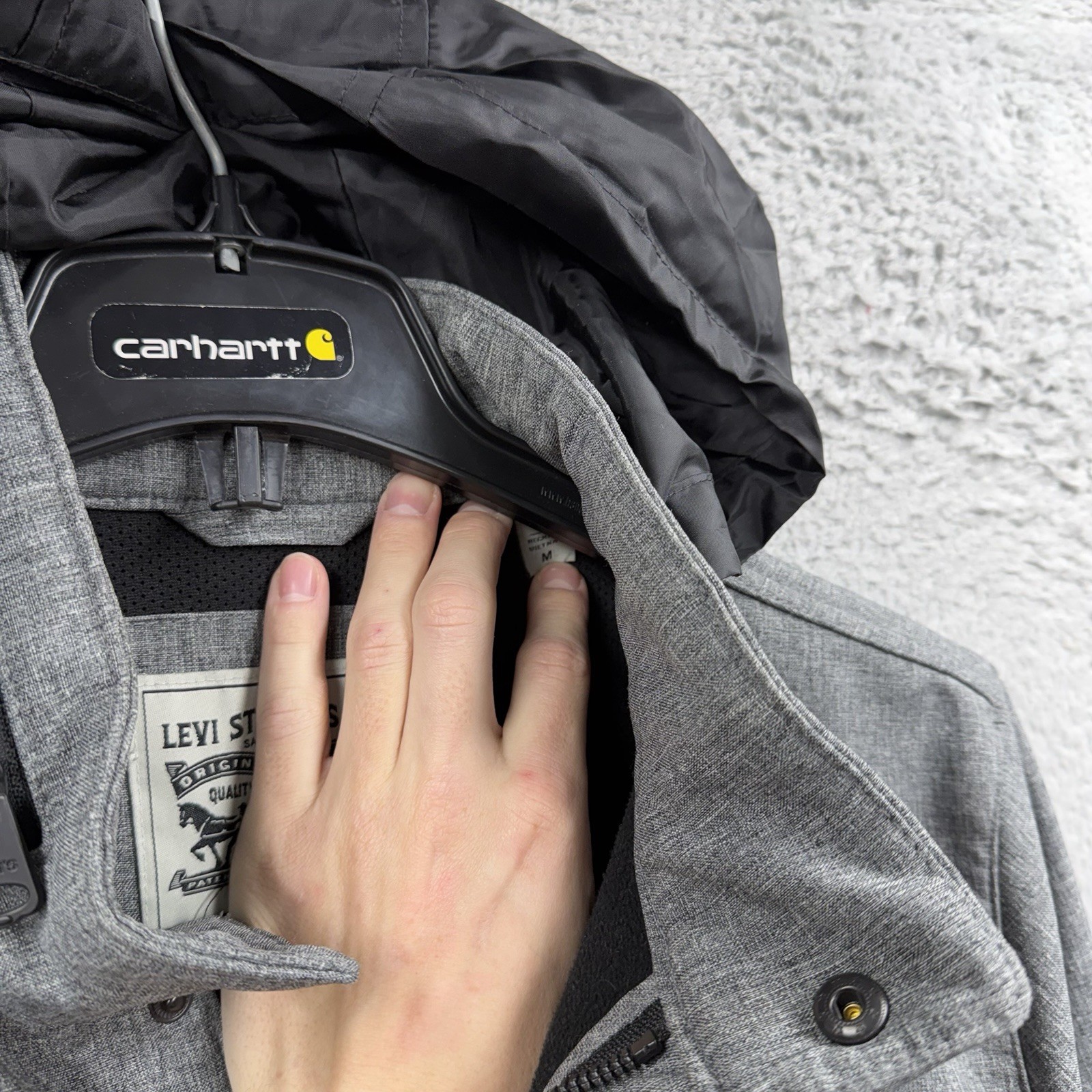 Levi’s Jacket Mens Medium Black Softshell Fleece … - image 8