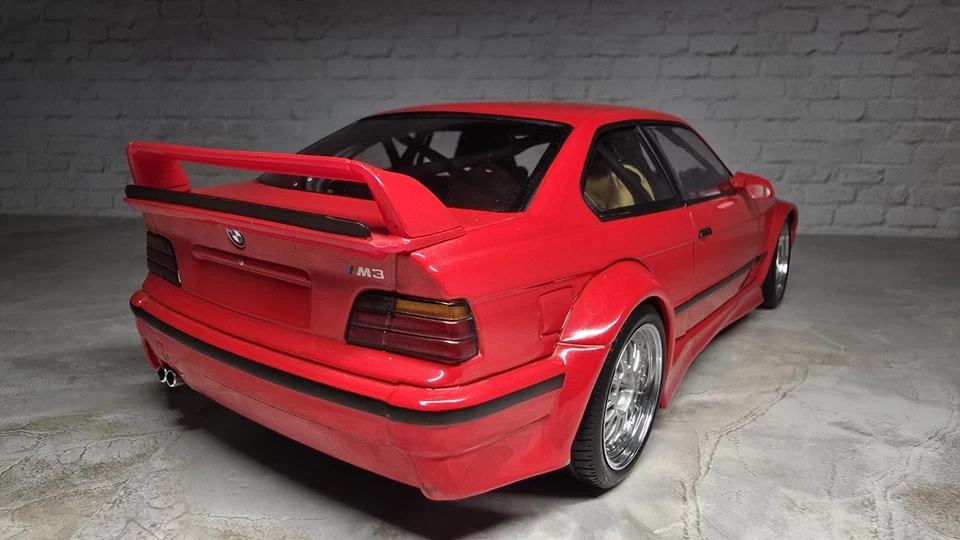 Rare BMW E36 M3 GTR 3 Series RES UT Models Diecast Car Model 1:18 1/18 Scale - Image 4 of 4