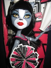 Monster High Cheerleader Puppe aus dem  Set P...