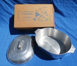 Wagner Ware Sidney “0” Magnalite 4265 8 Qt Dutch Oven Roaster w/Box No Trivet