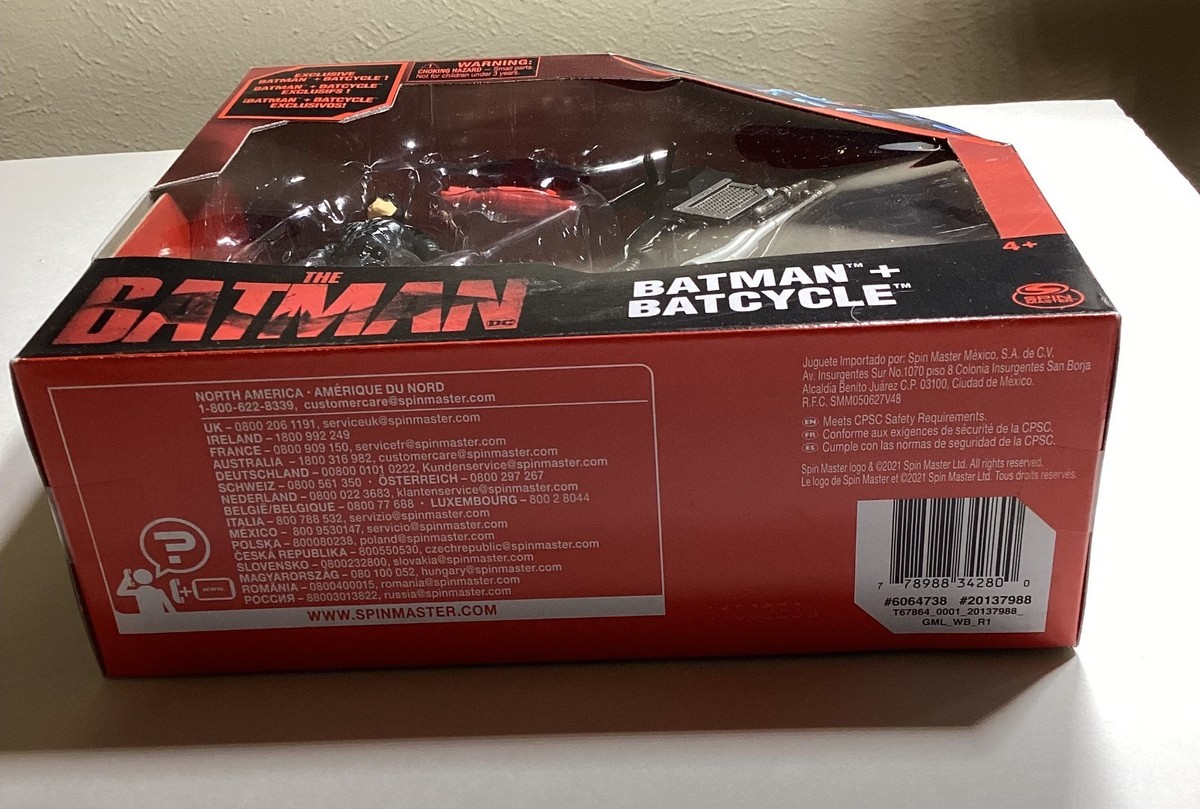 The Batman Batcycle Pack Con 4 Figure Da 12 Pollici, Batman Bruce Wayne Selina Kyle The Penguin