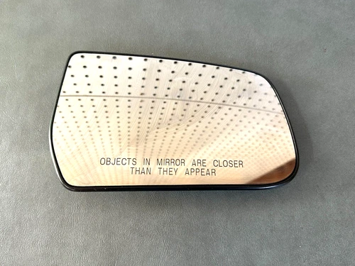 GM OEM NOS 23467348 Passenger Side Mirror Glass 2015-2017 Chevrolet Equinox