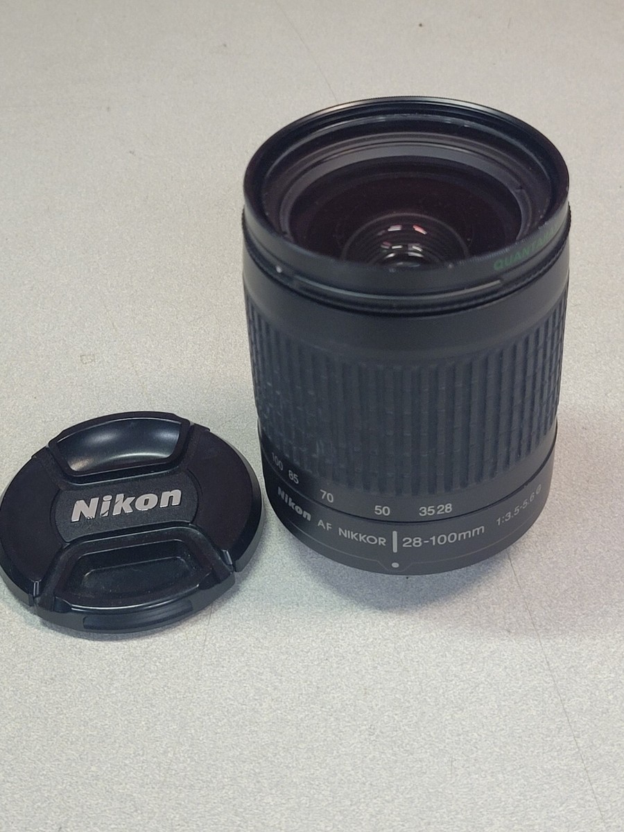 OBJECTIF NIKON AF Nikkor 28-70 mm f/3,5-4,5 d avec bouchon