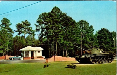 Fort Gorden Georgia Mckenna Gate Tank Guard House Old Car Postcard UNP 