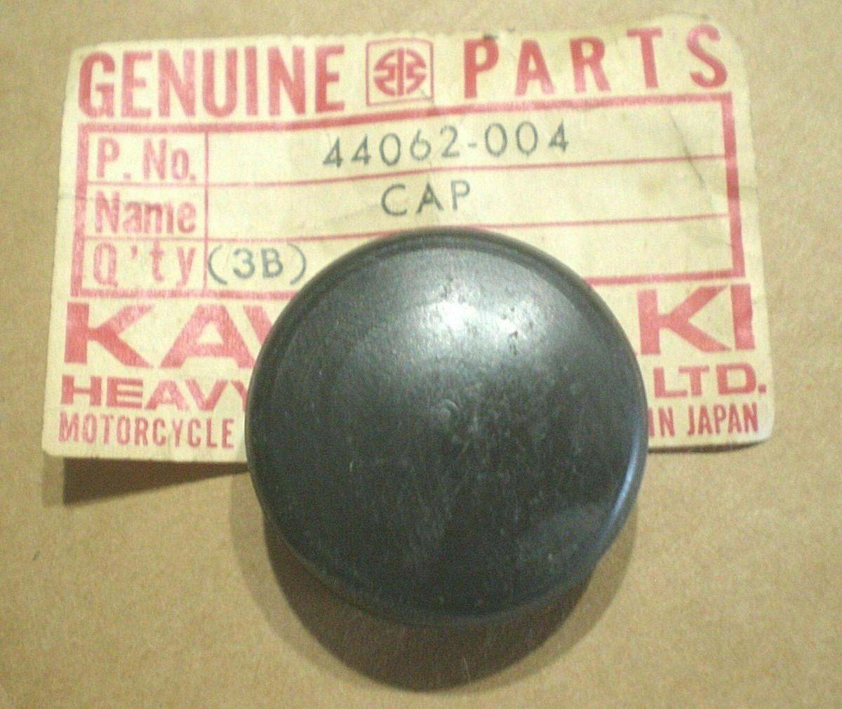 OEM NOS Genuine Kawasaki Set of 2 Fork Top Bolt Cap 44062-004 F7