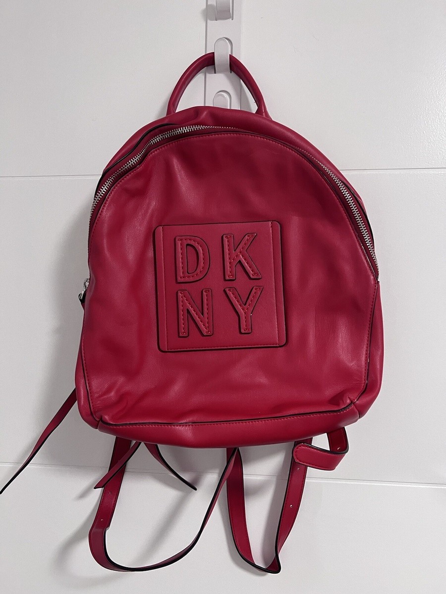 DKNY Tilly Medium Stacked Logo Backpack 04045 DKNY Tilly Stacked Logo Women main image 3