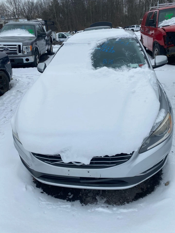 Engine Fuse Box VOLVO S60 14 15 16 17 18 - Imagem 2 de 4