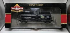 Open Box InterMountain Railway Pinnacle Series HO Model 19,600 Gal Tank Car MCP