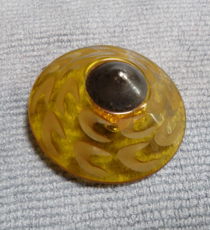 Large Antique Bakelite Carved Metal Dome Button APPLEJUICE 1-9/16" Tested