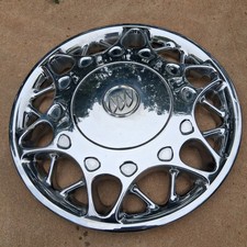 Buick Century Hubcap Chrome 1997- 1999 Fits 15 Inch Wheels 9593704 1153a Buick Century Hubcap Chrome 1997- 1999 Fits 15 Inch Wheels 9593704 1153a