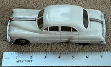 Amt 1951 Pontiac Eight Chieftain 4 Door Sedan Wind Up Promo Model Car Gray