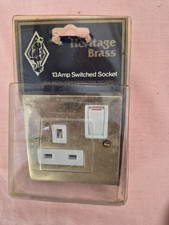 Heritage Brass Single Switched Socket Polished Brass Finish 13Amp