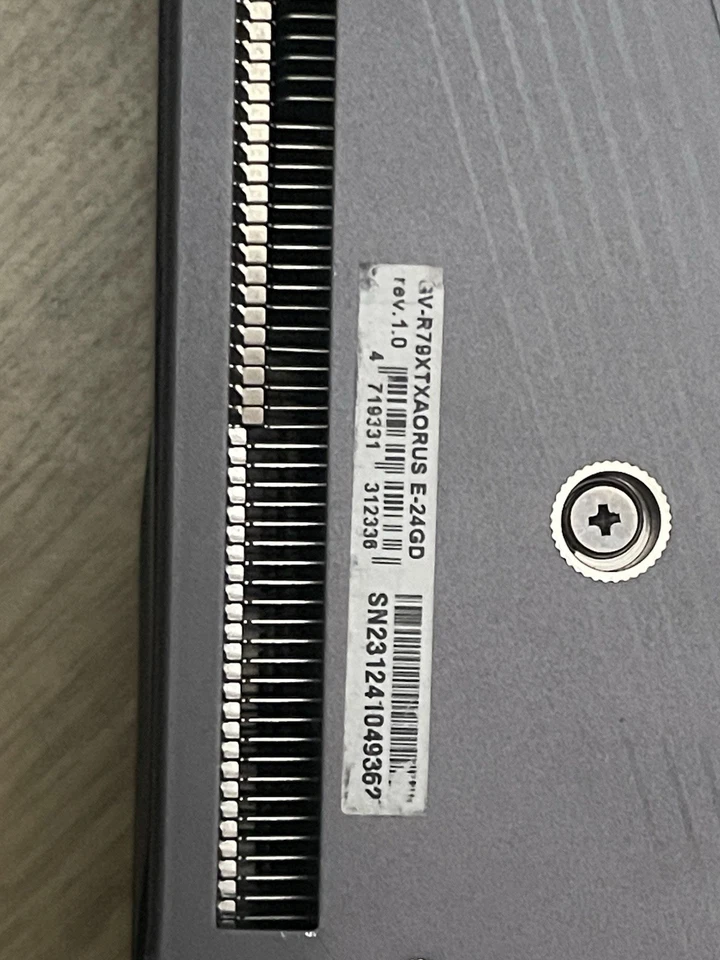 RX 7900 XTX Aorus Master 24gb DDR6 - Photo 4/4