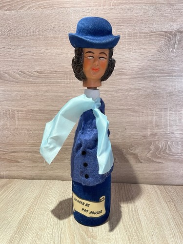 1960s Charchter Wine Bottle Decanter Novelty Lady Breweriana Ornament Kitch (1 - Picture 5 of 13