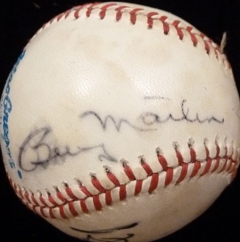 BECKETT BILLY MARTIN, GEORGE STEINBRENNER & LOU PINIELLA SIGNED BASEBALL AB50650