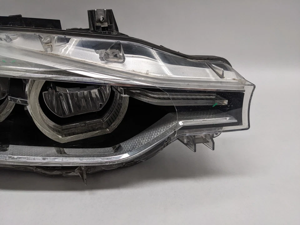 Faro delantero derecho pasajero bmw 328i 330i 340i 2016-2018 PARA REPUESTOS BG3 Foto 3 de 4