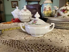 Westmoreland candy / trinket dish handpainted flowers bowknot