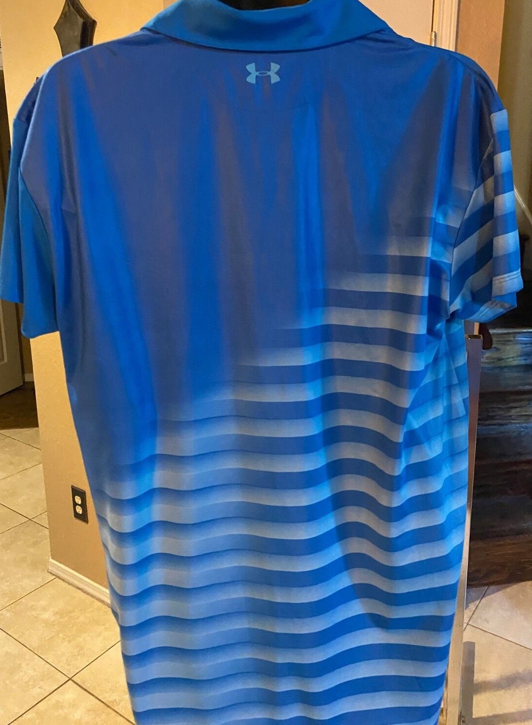 UNDER ARMOUR HEATGEAR ROYAL BLUE & LIGHT BLUE SHORT S… Gem