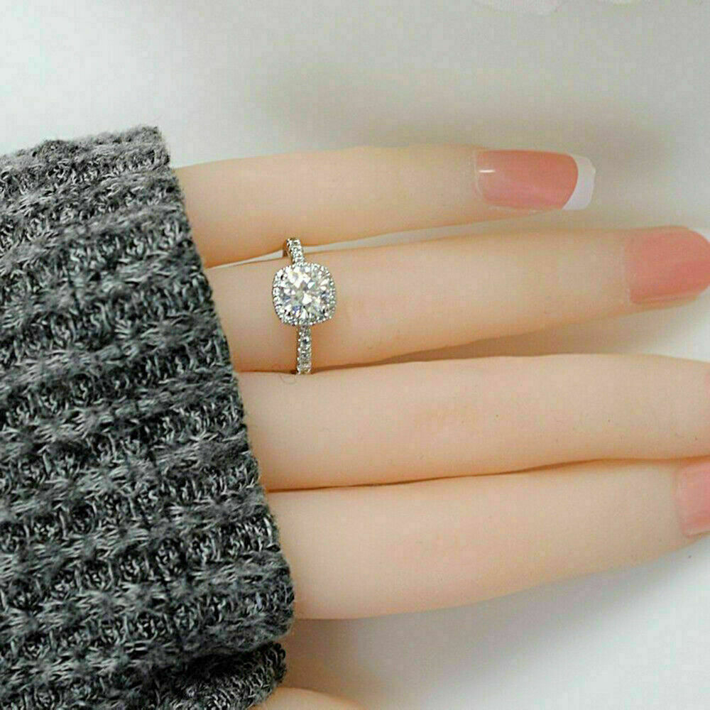 1.50Ct Simulated Diamond Engagement Wedding Ring In 14K White Gold Plated Silver