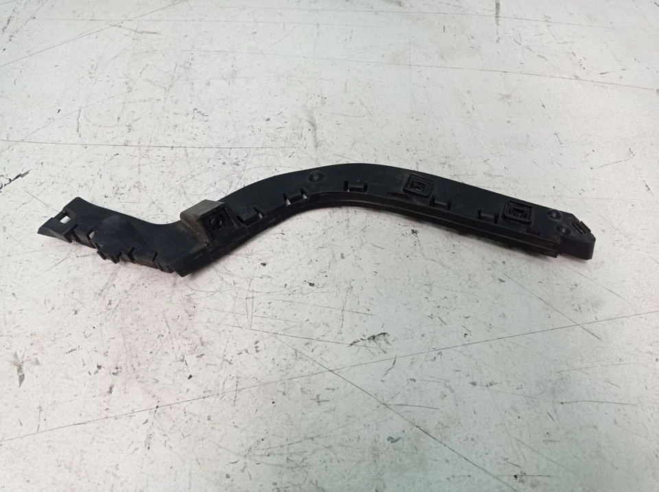 Soporte parachoques trasero derecho VOLVO S40 II (544) 1.6 D 31265599 Foto 2 de 4