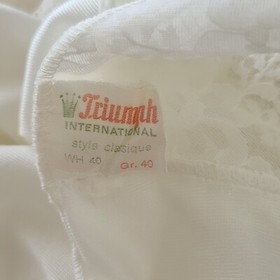 Vintage Triumph International Nylon Lace Petticoat Slip Women's Size Medium