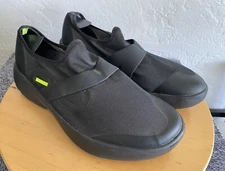 Oofos OOmg Fibre Mens Low Slip On Recovery Comfort Shoes Black Size 13 US