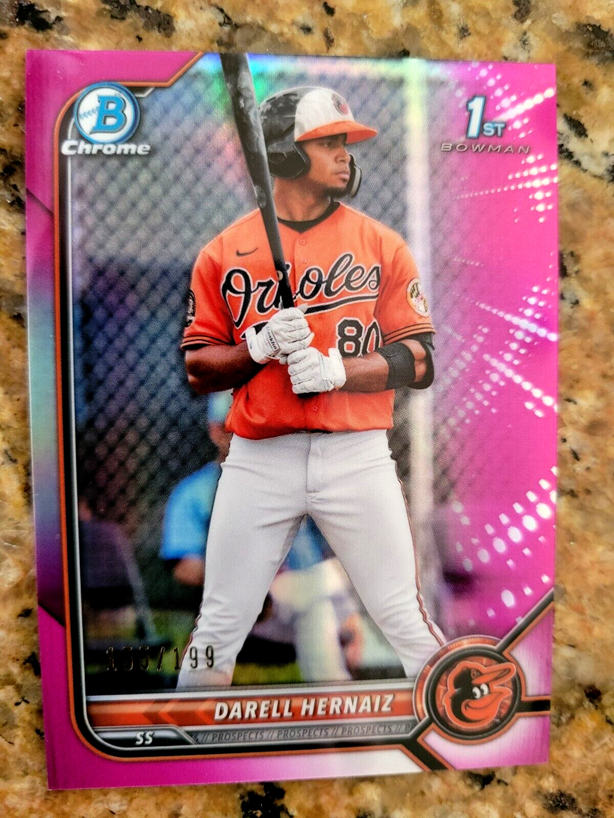2022 Bowman Darell Hernaiz Pink Fuschia Refractor 1st Chrome 155/199 BCP-27