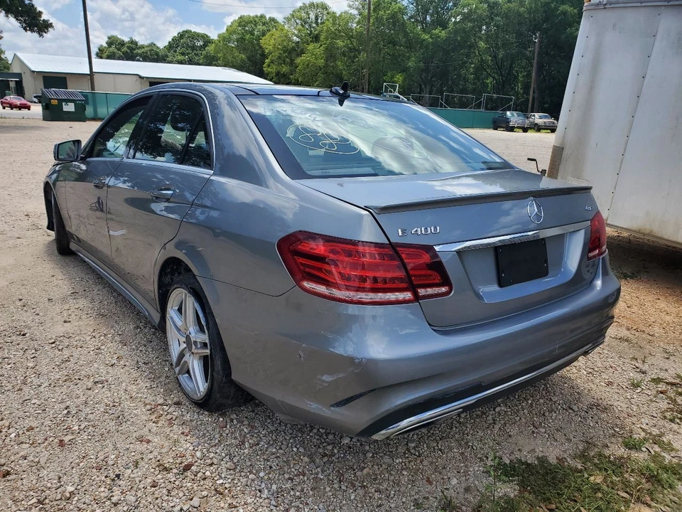 Medidor de flujo de aire Mercedes E350 2014 OEM 3,5 L Foto 2 de 4