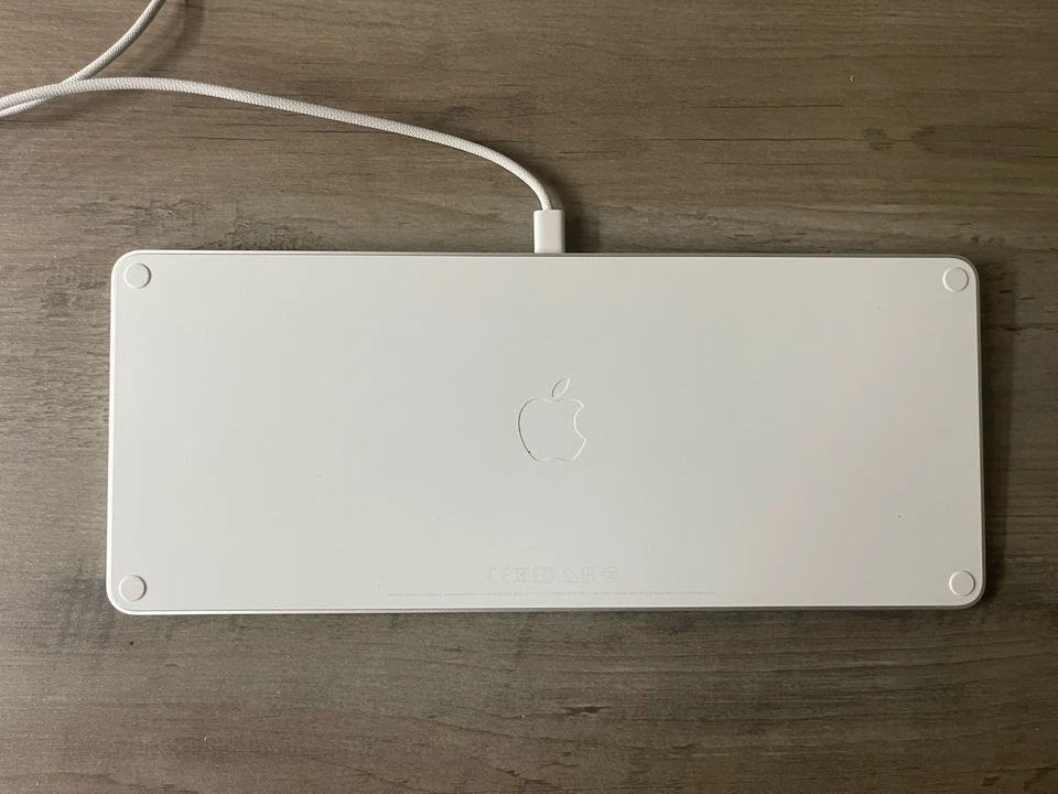 Apple Magic Keyboard and Mouse Kit USB A3204 A3118 Latest Mint Condition - Image 4 of 4