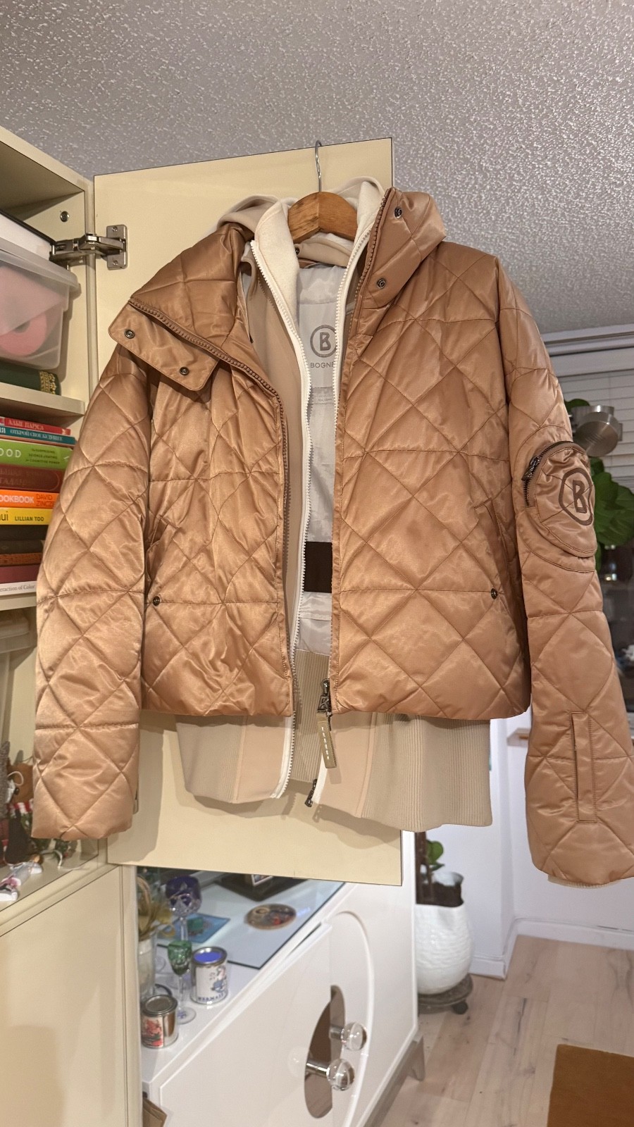 bogner ski jacket women L