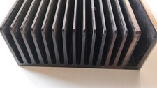 Dissipatore in alluminio con alette per circuito stampato 190 x 295 x 80mm